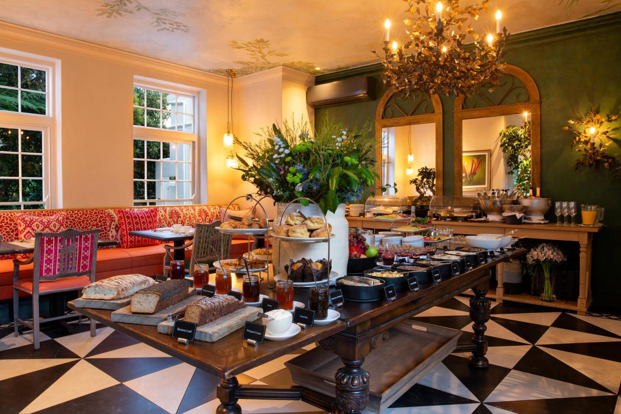 The Cellars-Hohenort Hotel Cape Town Bagian luar foto