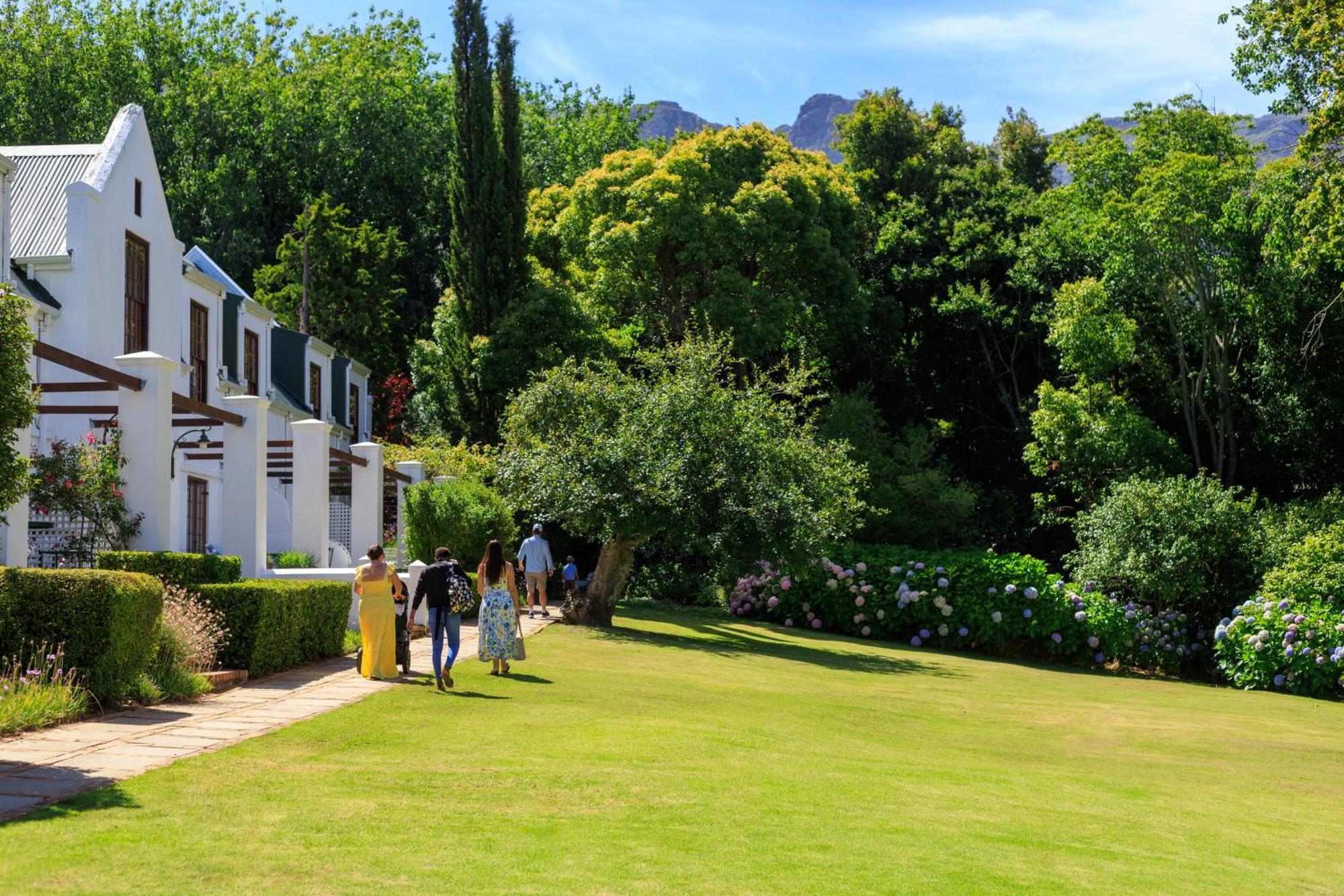 The Cellars-Hohenort Hotel Cape Town Bagian luar foto